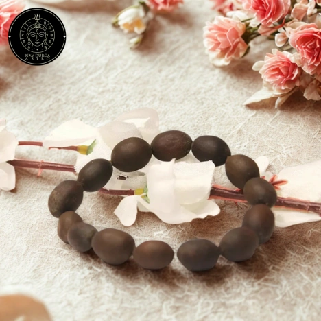Kamal Gatta Bracelet - For Material Gains and Luxurious Life